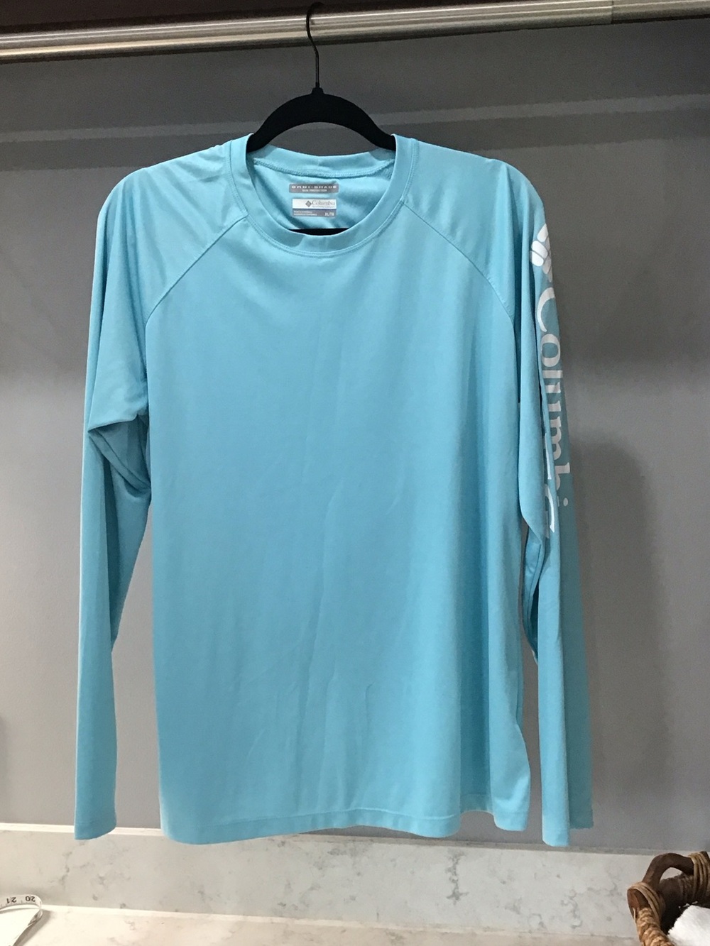 Columbia Women’s  Long-Sleeve Fishing Shirt - Aqua Blue